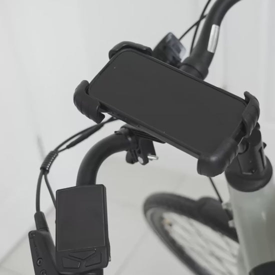 Hygge Nivo Hybrid Step-Through Electric Bike Charging Phone - PEDAL & RIDE